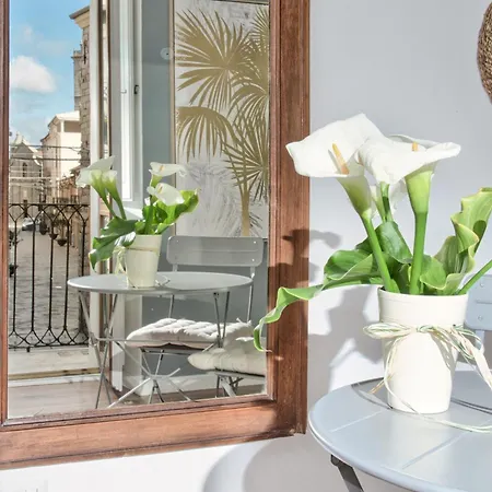 In Piazzetta Guest house *